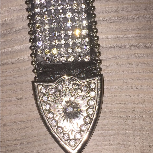 Woman’s belts cowgirl style - Picture 3 of 8